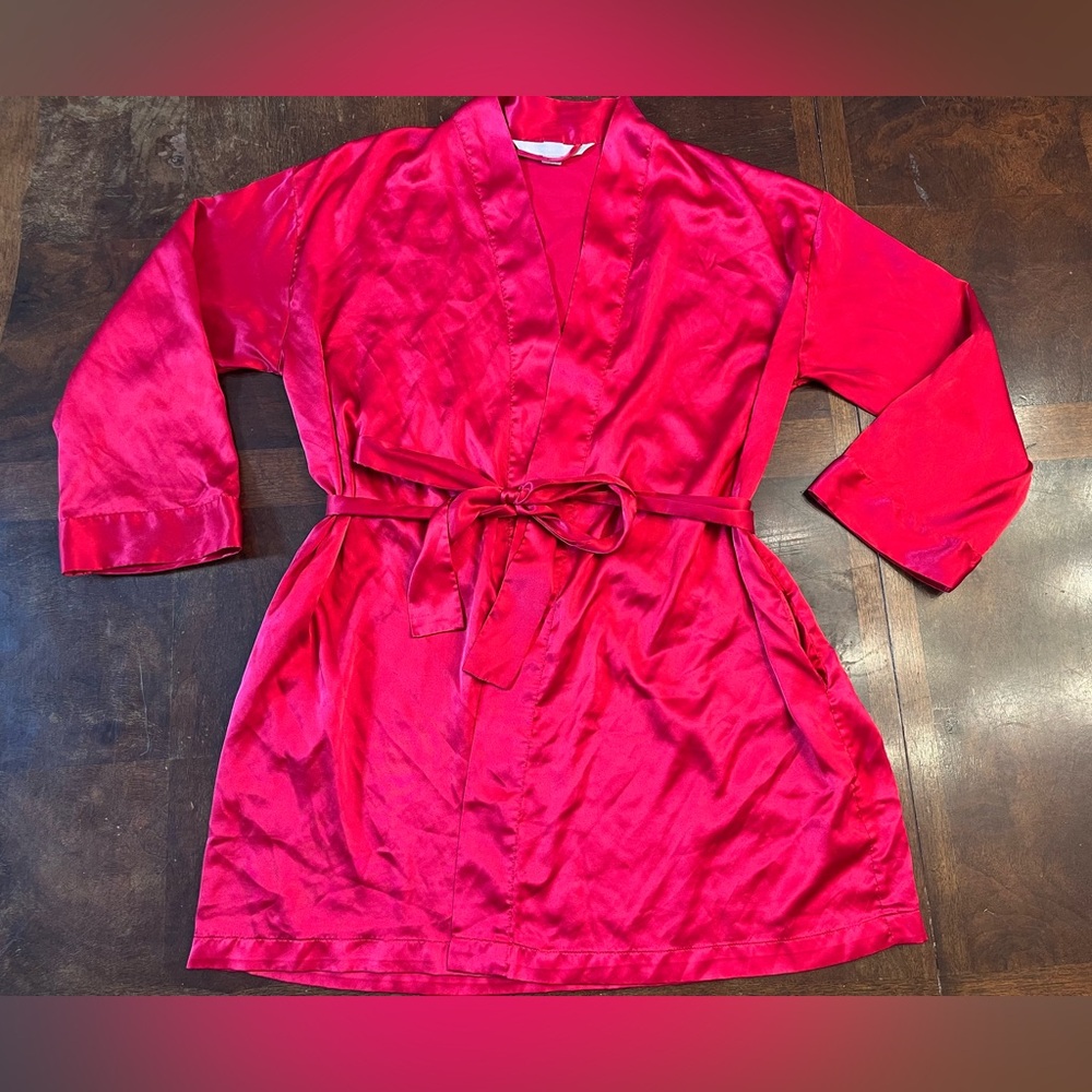 Victoria’s Secret Red Satin Kimono Robe One Size - Pre-Owned